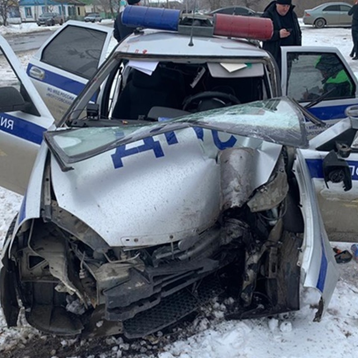 Всегда был готов помочь»: что говорят об инспекторе ДПС, погибшем во время погони  за нарушителем в Ростовской области - KP.RU