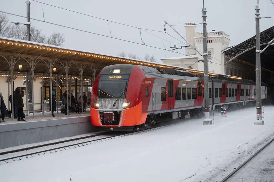 Женщина переходила дорогу в неположенном месте