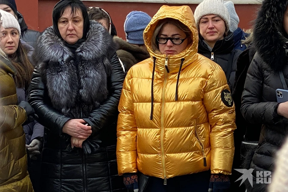 Частный детектив Екатерина Шумякина (справа) сделала тревожное заявление после программы Малахова про дело Елены Логуновой.