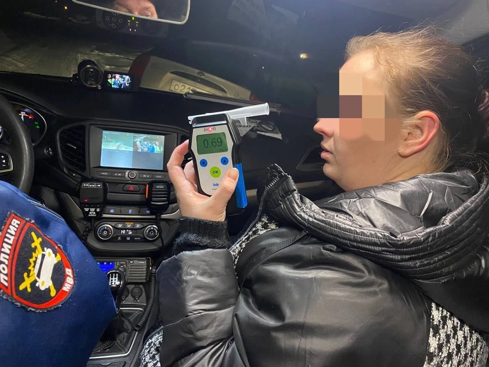 В Тюменской области многодетная мать села пьяной за руль после дискотеки