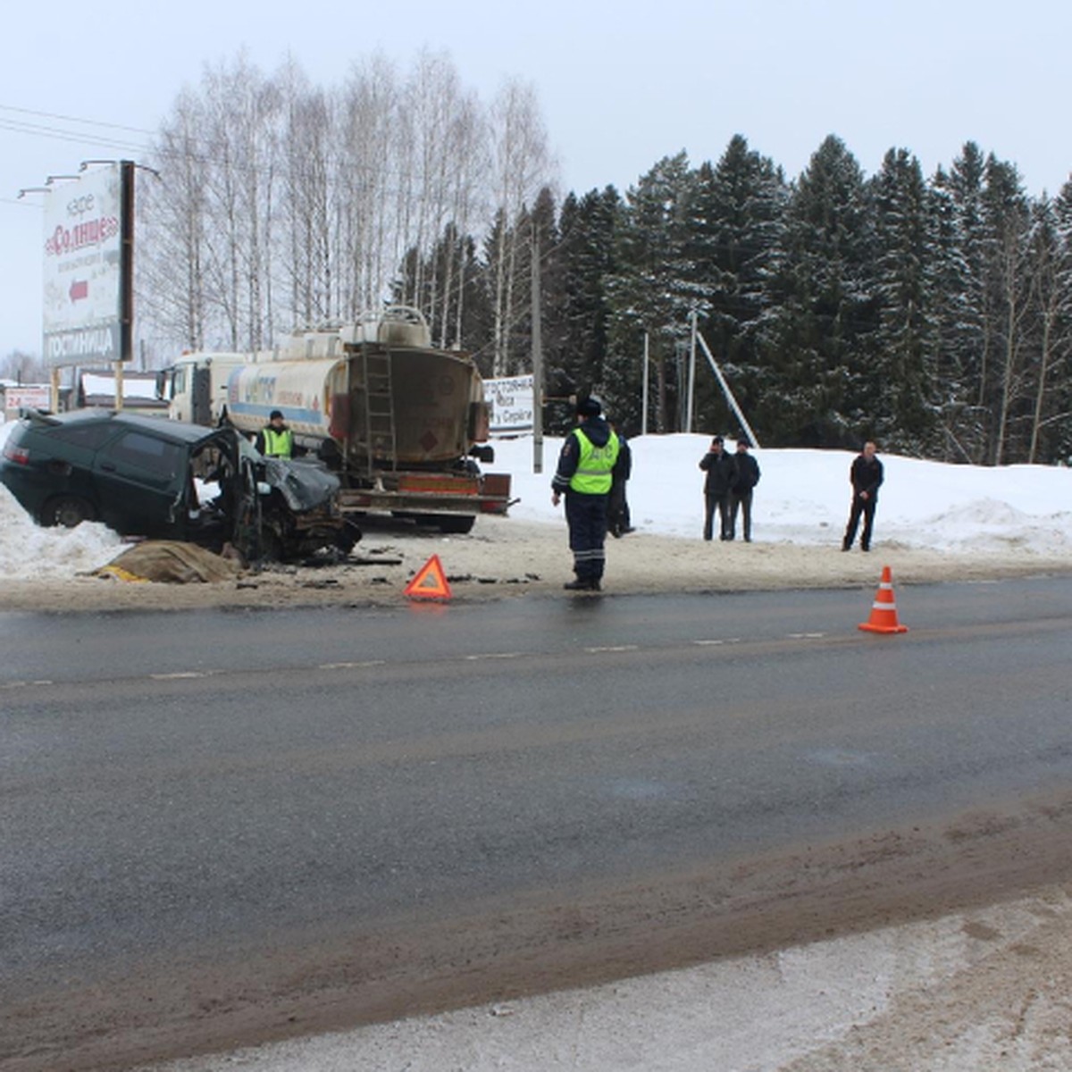 В Куменском районе женщина погибла в ДТП с грузовиком - KP.RU