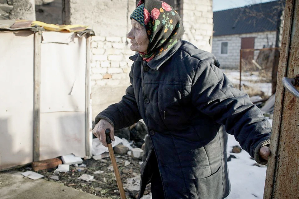 Летом прошлого года ее дом разбомбили украинские националисты. Фото предоставлено волонтерами «Пищи Жизни»