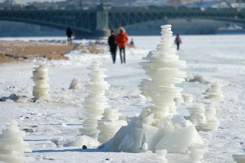 В Петербурге запретят выходить на лед с 15 марта 2023 года.