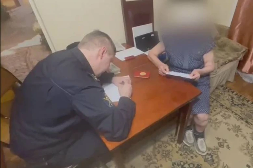 Полицейские вернули 96-летней жительнице Иркутска украденные мошенниками 100 тыс руб