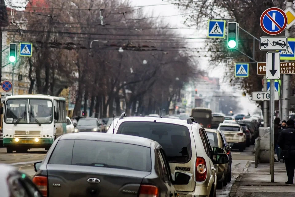 Движение транспортных средств ограничили.