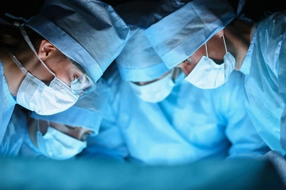Химкинские врачи удалили магнитные шарики из мочевого пузыря 21-летнего парня