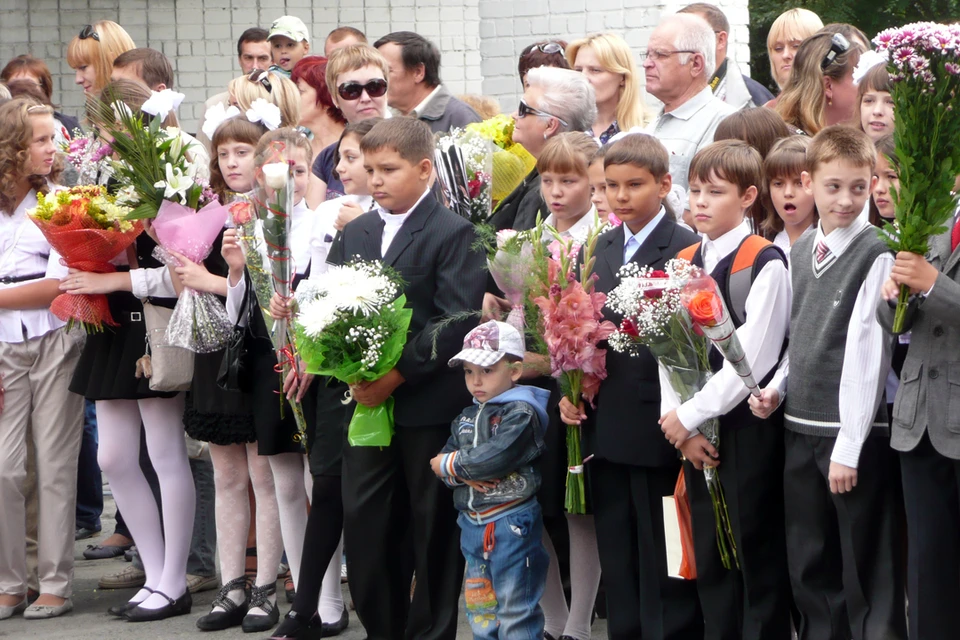 В школы Сургутского района примут около 2 тысяч первоклассников