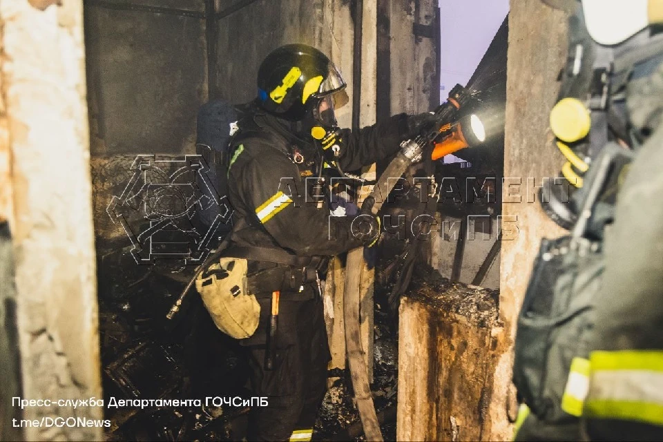 пожар на академика королева. ул академика королева взрыв. пожар на улице академика королева. пожар на академика королева. пожар на академика королева.