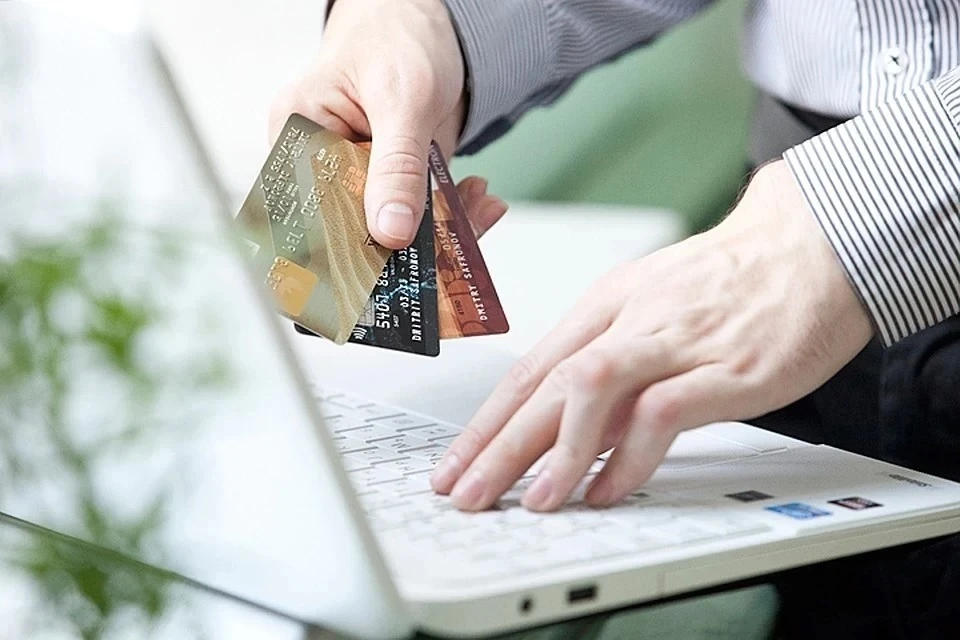 Маркетплейсам запретят списывать деньги с удаленных из личных кабинетов карт