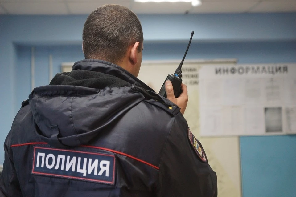 Подозрительного мужчину задержали