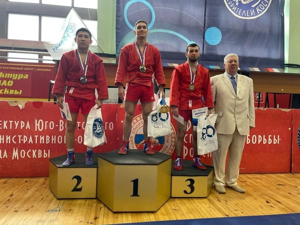 Сусоров Сергей самбо чемпион мира