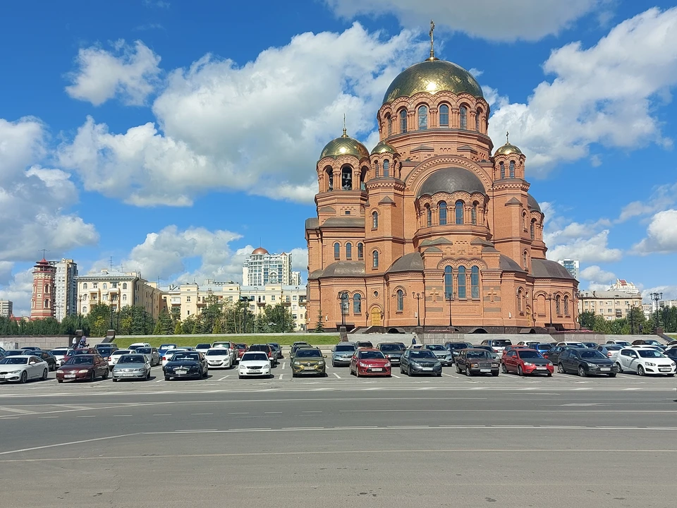 Площадь на Пасху станет пешеходной на весь день.