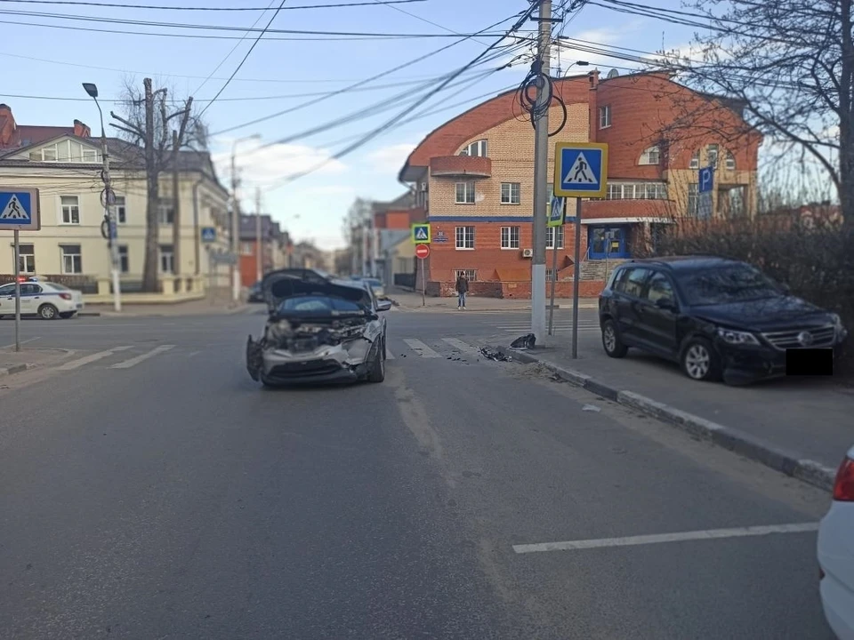 ДТП в центре Твери Фото: УГИБДД России по Тверской области