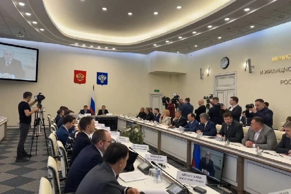 Врио Главы ДНР выступил сегодня на совместном заседании коллегии Минстроя РФ и Президиума (штаба) Правительственной комиссии по региональному развитию. Фото: ТГ/Пушилин
