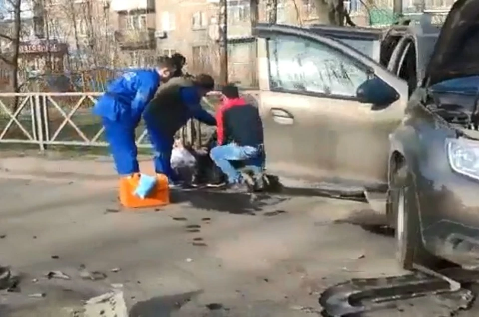 В Ярославской области автобус сбил пешехода на переходе. Видео