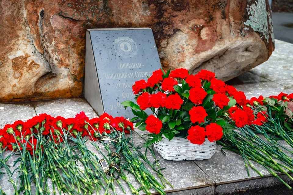 В Липецке почтили память героев, устранявших последствия аварии на Чернобыльской атомной электростанции