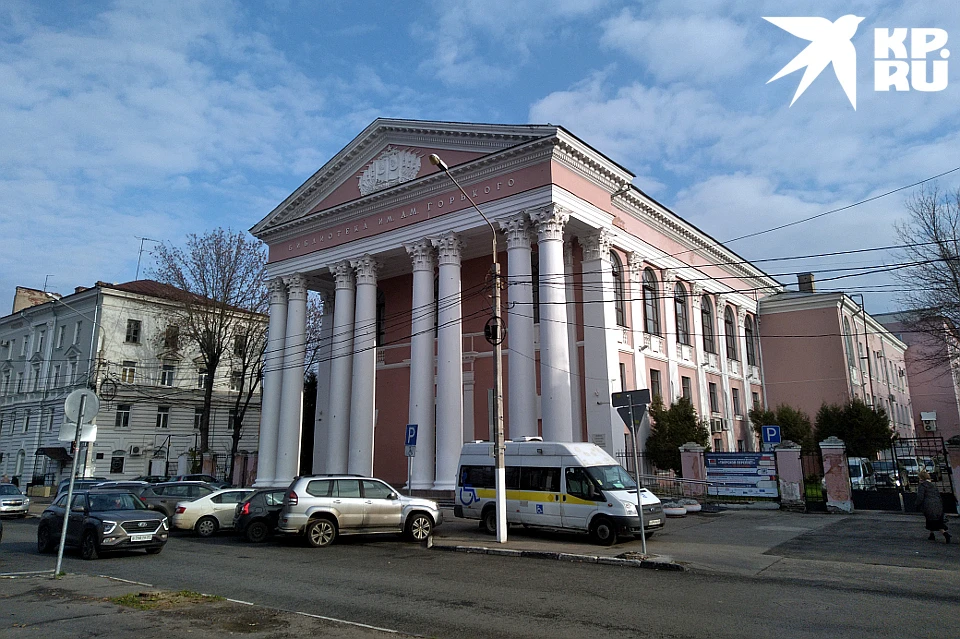 Пополнение книжного фонда ждет в том числе областную библиотеку имени Горького.