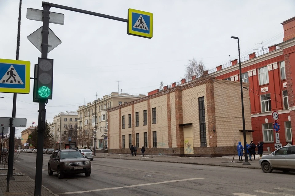 Здание кафе «Кантри» на проспекте Мира