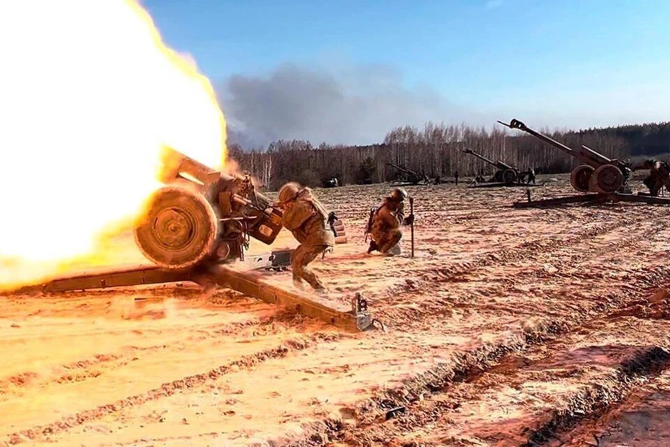 Российские артиллеристы уничтожили склад ВСУ