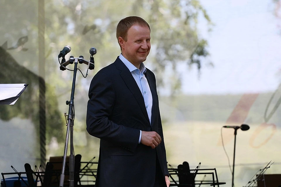 Виктору Томенко сегодня 52 года