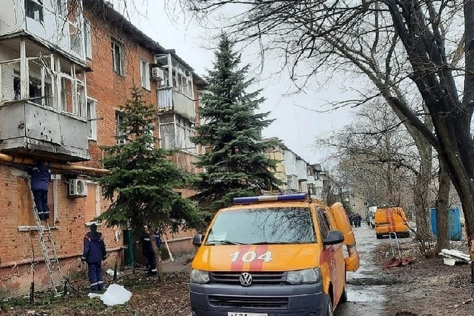 Пострадал служебный автомобиль ГK «Донбассгаз». Фото (архив): ДНР онлайн