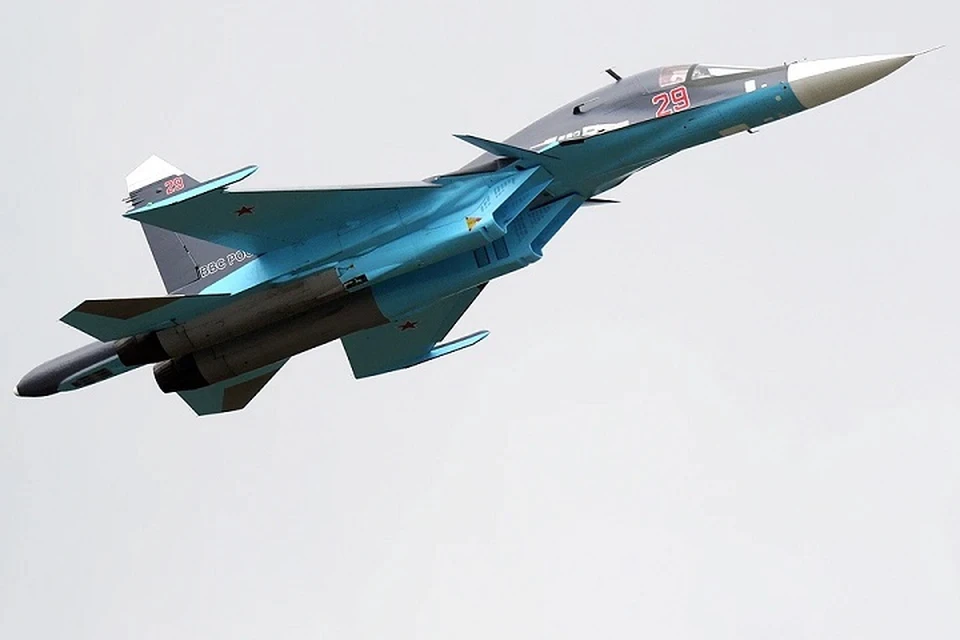 В Брянской области разбился самолет Су-34. Фотоиллюстрация: архив «КП»