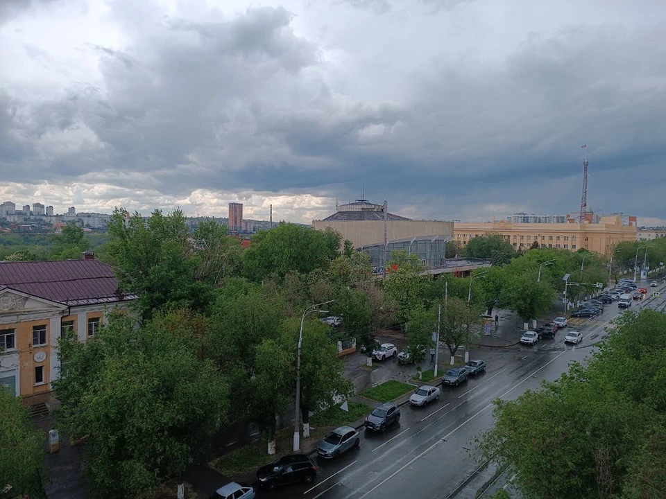 В Волгограде прошел сильный дождь.