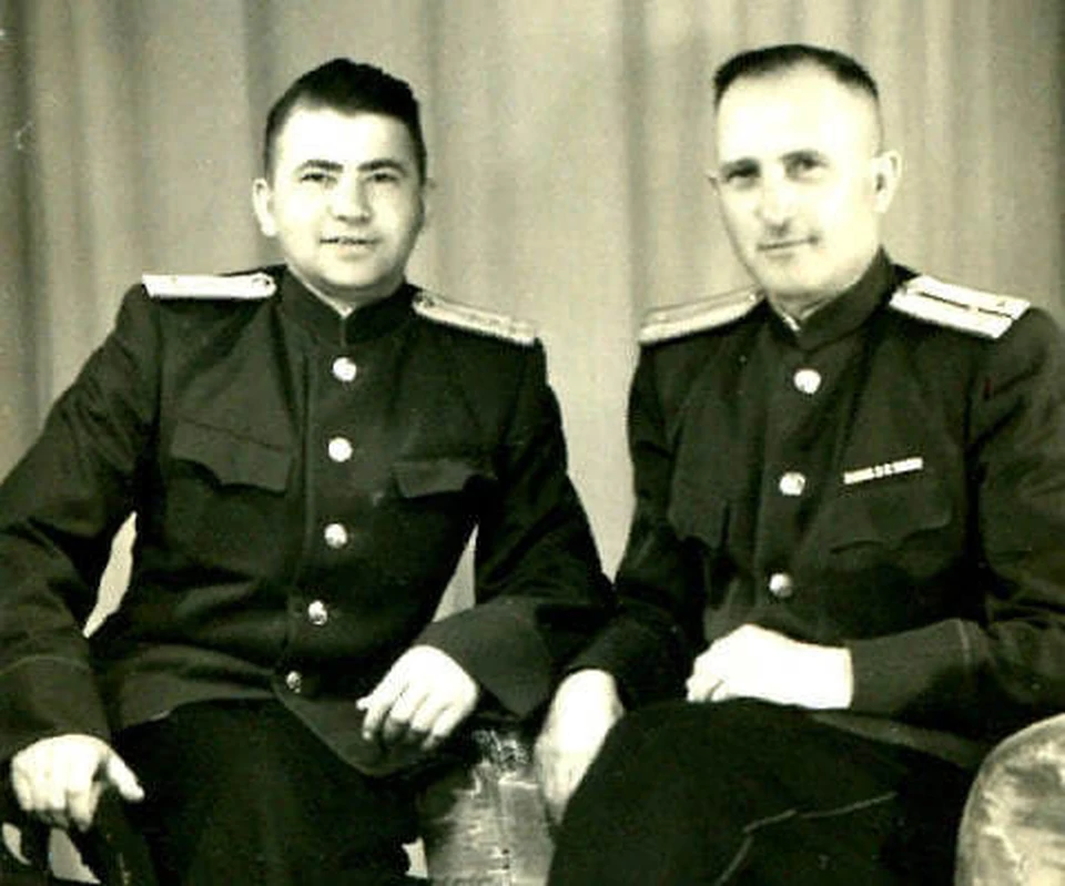 Иван Федорович Абрамов (на фото справа) Фотография из социальных сетей