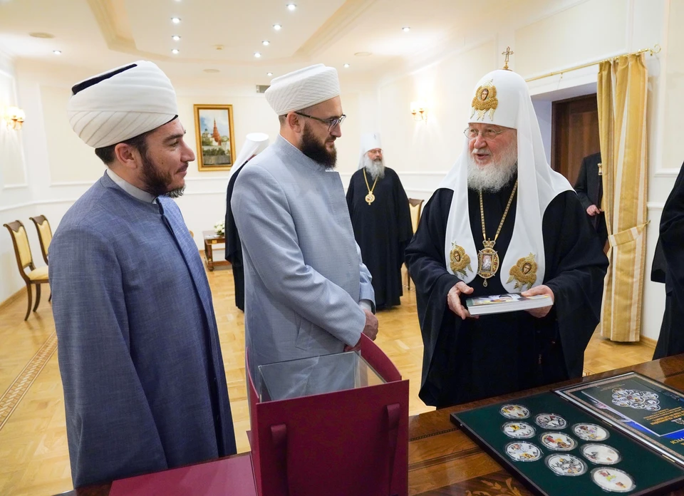 Позиция государства соответствует убеждениям традиционных религий, подчеркнул патриарх. Фото: пресс-служба Казанской епархии