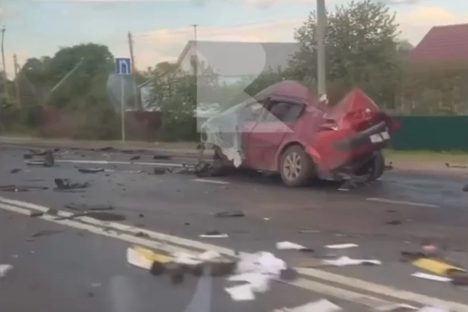 В ДТП под Рязанью погиб 46-летний водитель Renault. Фото: скриншот видео из группы Rzn life.