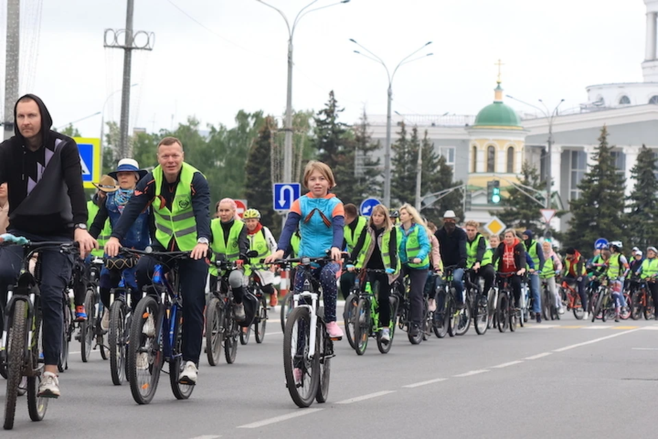 1000 человек приняли участие в юбилейном открытии велосезона в Дзержинске
