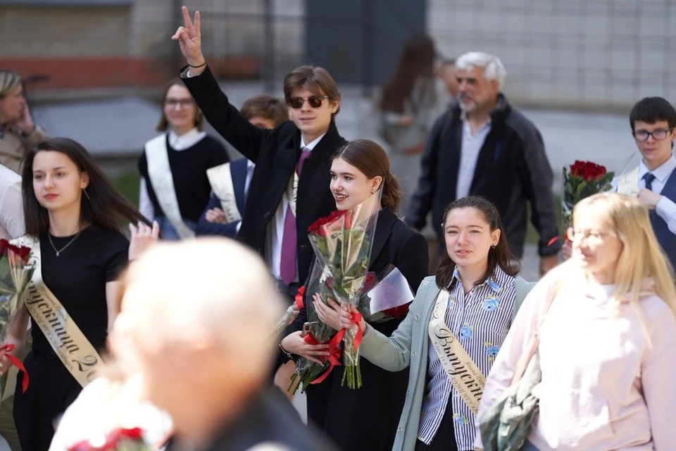 В Новосибирской области прошли последние звонки 23 мая 2023 года. Фото: Ярковская школа №3 с кадетскими классами /vk.com/club206838991