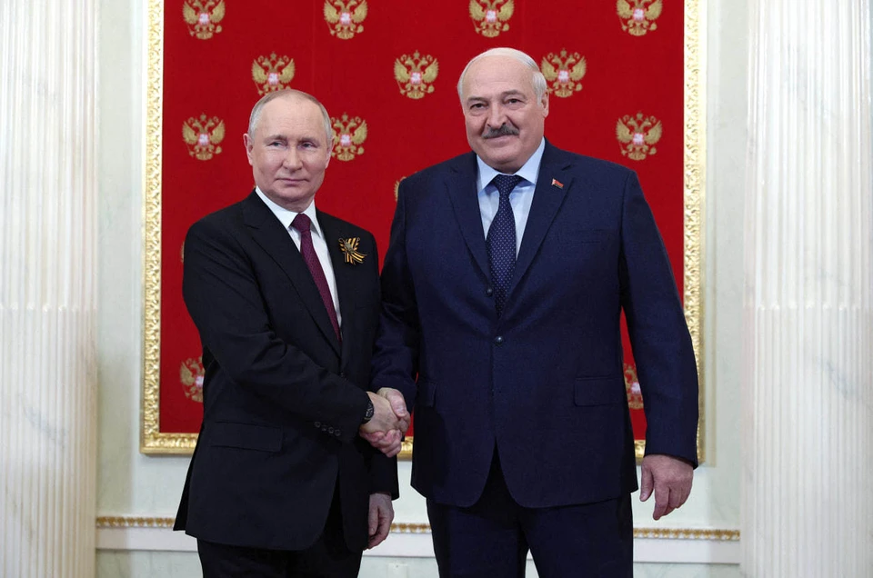 Президент России Владимир Путин и президент Беларуси Александр Лукашенко