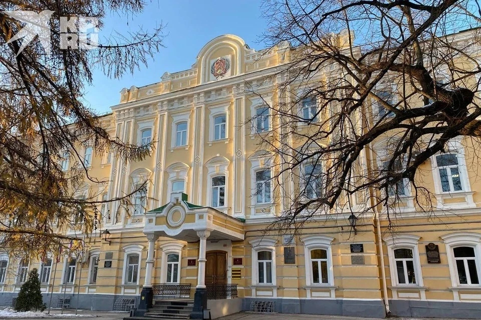 Из РГУ имени Есенина уволились сразу двое известных историков.