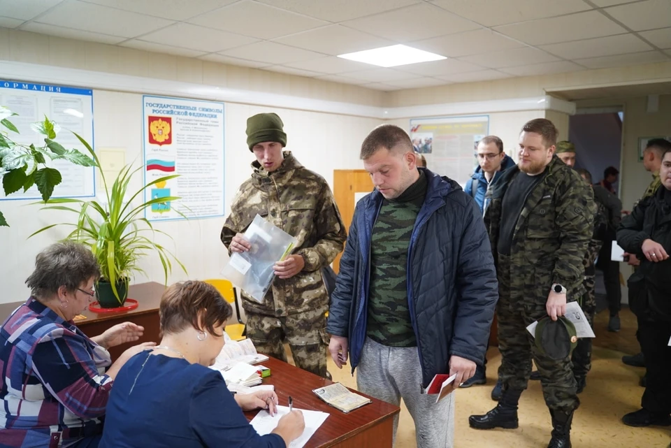 Вся процедура отбора занимает несколько часов в течение одного дня.