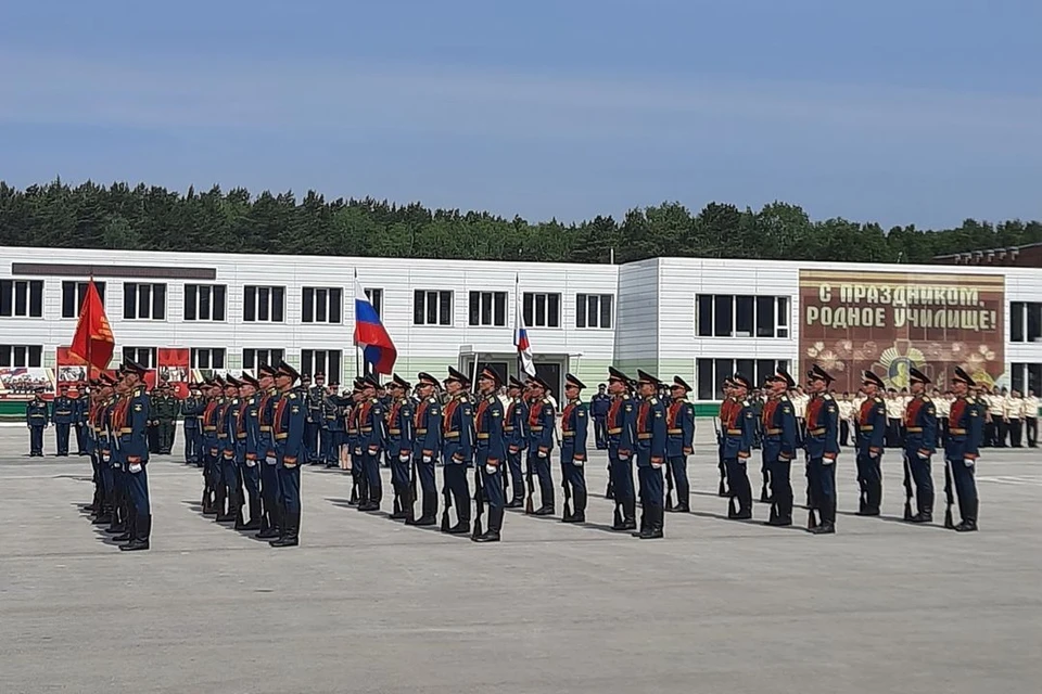 Новосибирское высшее военное командное училище (НВВКУ) отметило 56-ю годовщину со дня основания. Фото: Татьяна Осипова