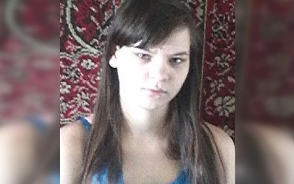 В Новосибирске пропала 20-летняя девушка с шрамом на левой брови - KP.RU