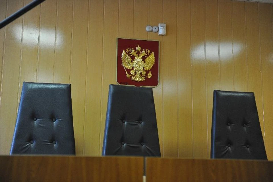 Переславский районный суд продлил срок домашнего ареста Сергею Абрамову.