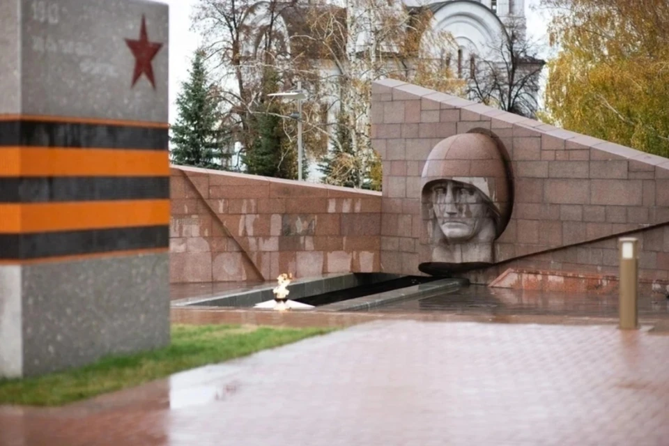 Великая Отечественная война унесла 27 миллионов жизней советских людей.