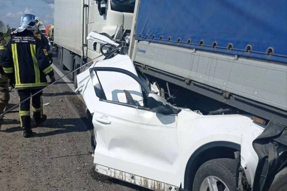 Водителя фуры задержали после ДТП с пятью погибшими в Нижнем Новгороде.
