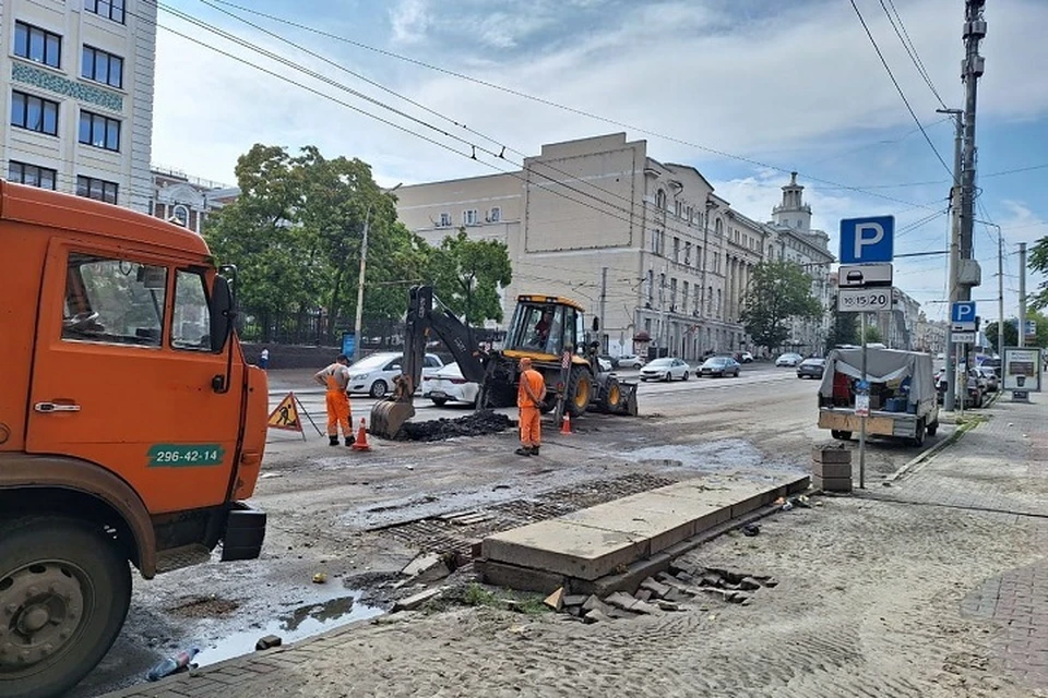 Сейчас приводят в порядок участки проезжей части на проспекте Буденновском