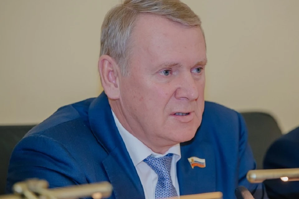 Бюджет, Правительство берут на себя обязательство профинансировать достройку домов и снять проблему обманутых дольщиков.