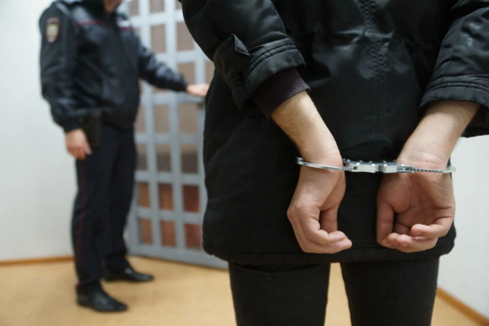 В Ярославле задержали автобусного воришку.