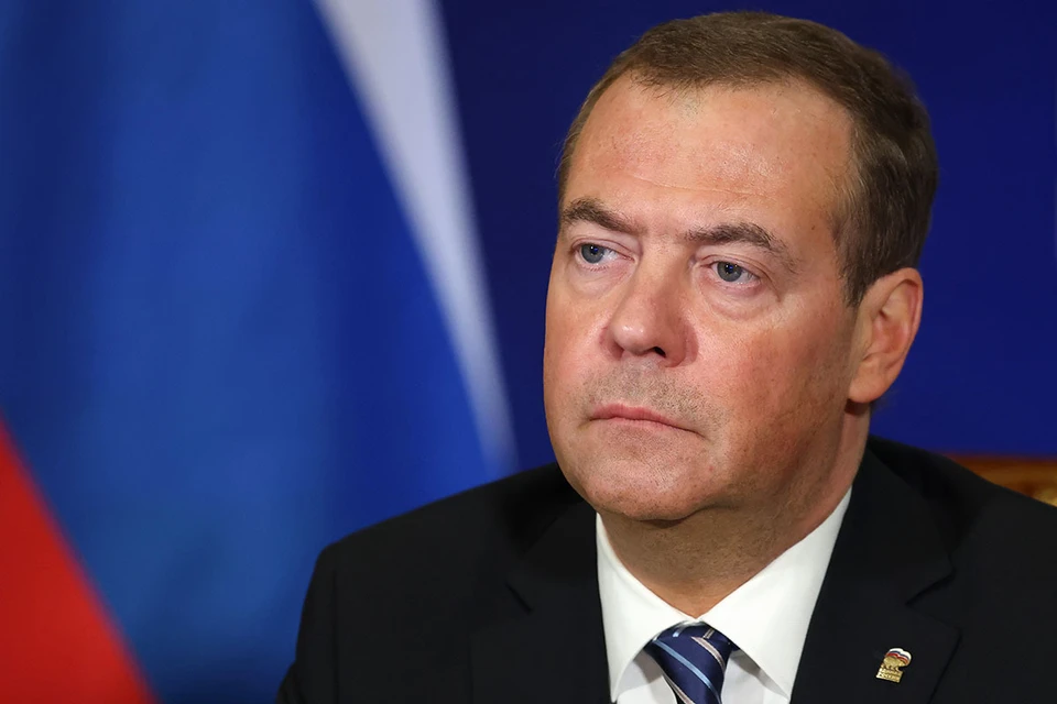 Зампред Совета безопасности Дмитрий Медведев рассказал, чем должно завершиться противостояние с Западом. Фото: Екатерина Штукина/POOL/ТАСС
