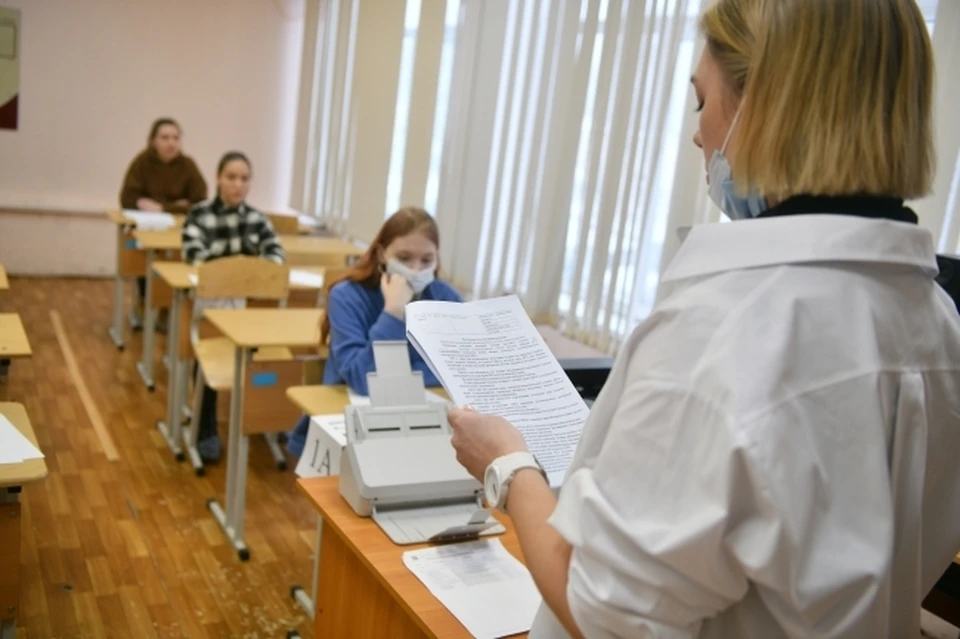 Как отметил министр, количество высокобалльников является показателем того, что в этих районах образованию уделяют особое внимание.