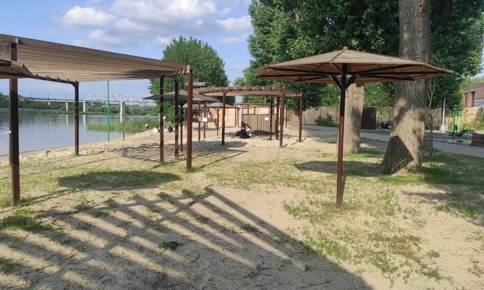 Купаться в море в Железном Порту запретили.