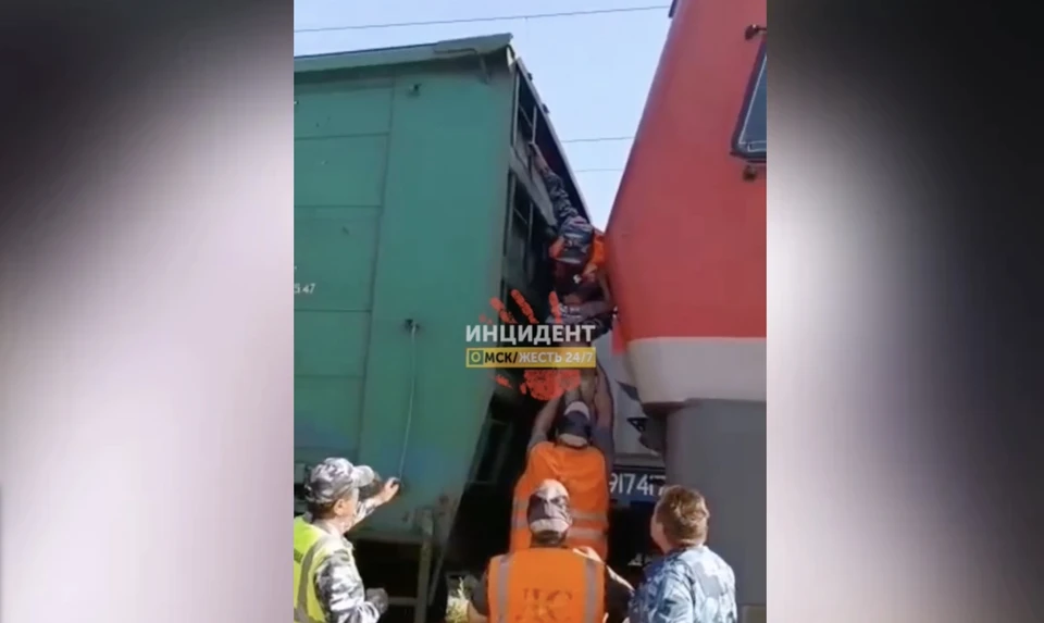 Фото: стоп-кадр видео из паблика «Инцидент Омск».