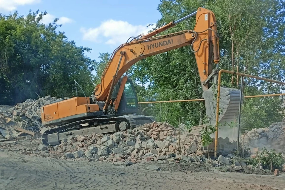 Снос аварийного жилья в Барнауле