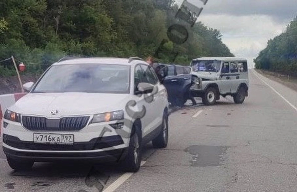 В тройном ДТП в Плавском районе пострадала женщина-пассажир автомобиля «УАЗ»