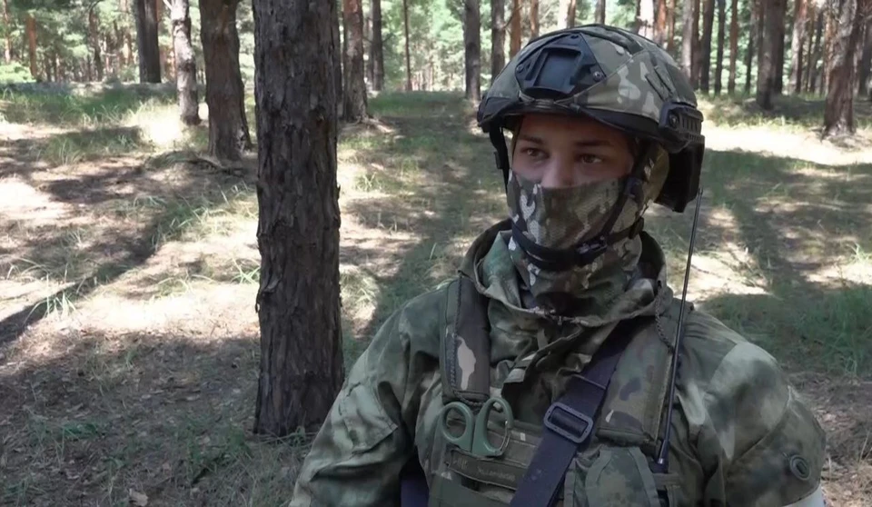 Боец с позывным Рысь откровенно рассказал, как идут бои у Антоновского моста. Фото: Минобороны РФ.